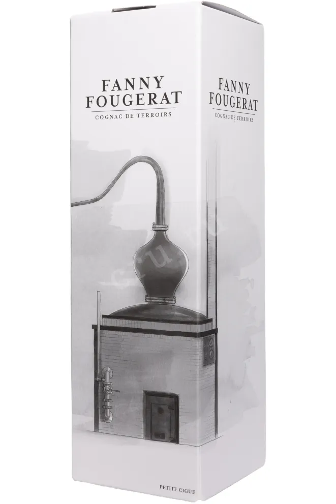 Подарочная коробка Fanny Fougerat Petite Cigue VSOP Fins Bois in gift box 0.7 л