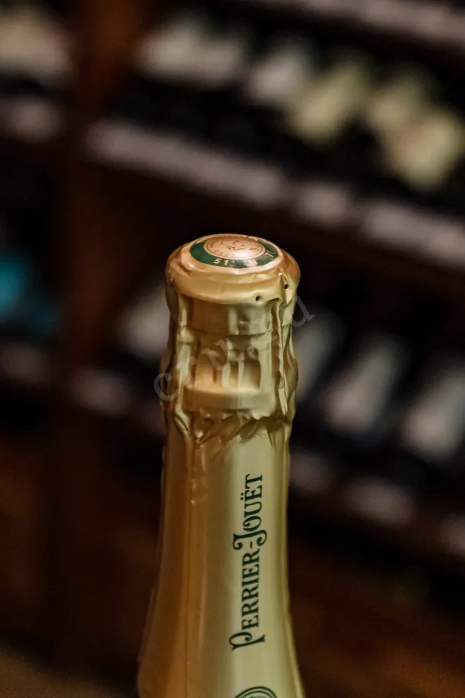 Пробка Perrier-Jouet Grand Brut in gift box 2021 0.75 л