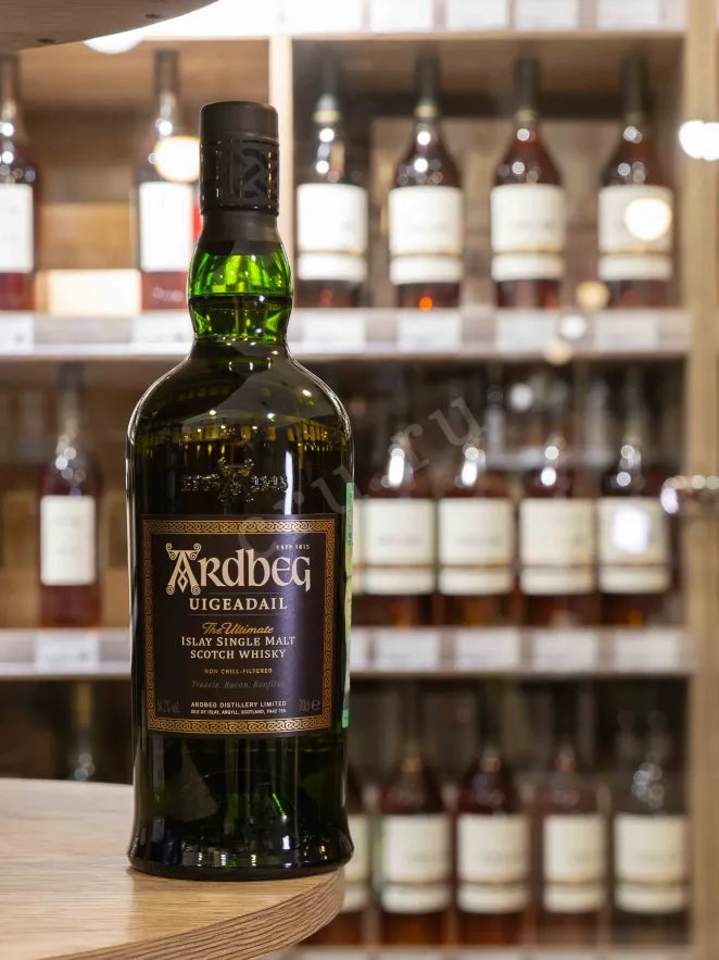 В магазине Крю Профи Ardbeg Uigeadail in gift box 0.7 л