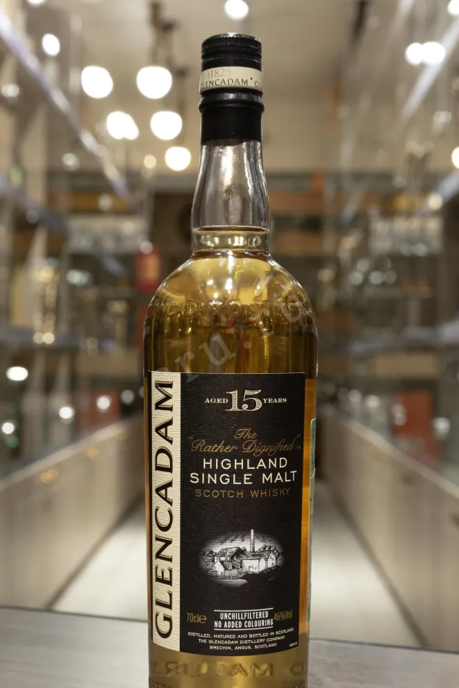 В магазине Крю Профи Glencadam Single Malt Scotch 15 years in tube 0.7 л