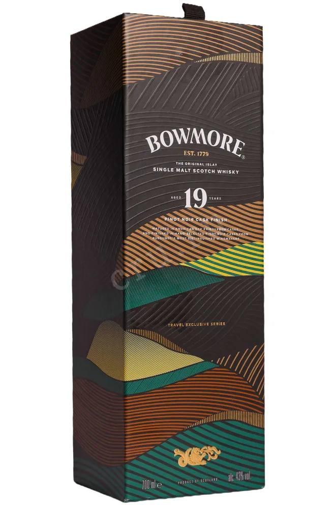 Подарочная коробка Bowmore19 Years Old Ex Bourbon & Pinot Noir in gift box 0.7 л