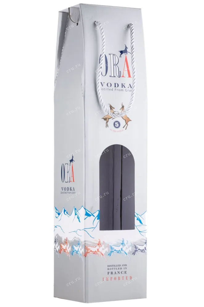 Подарочная упаковка водки Ora in box 1