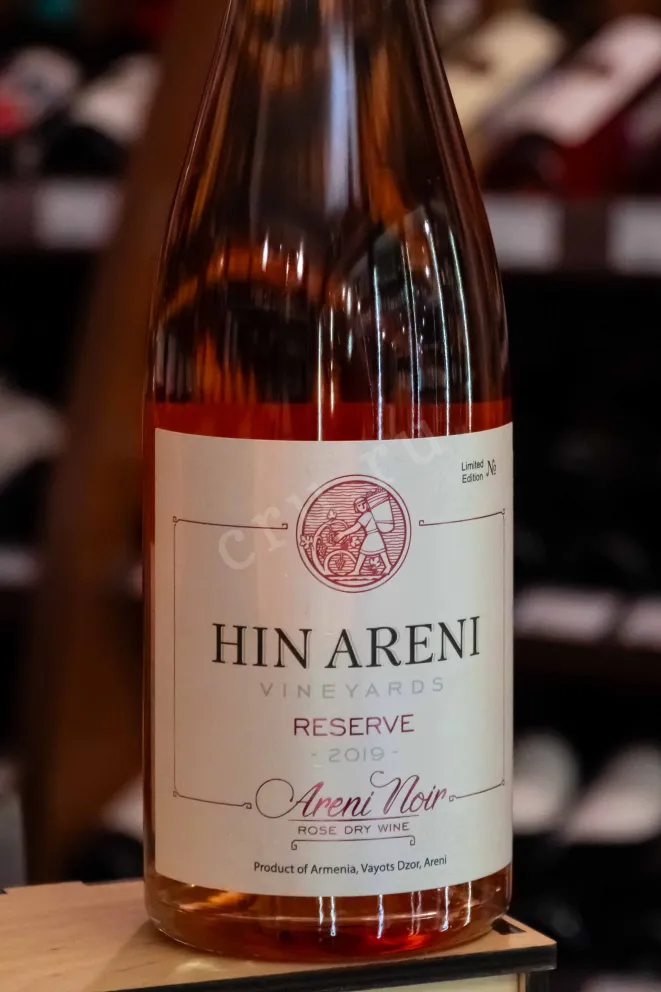 В магазине Крю Профи Hin Areni Noir Rose Dry Reserve 2019 0.75 л