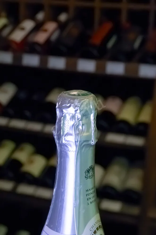 Пробка Charles de Cazanove Tradition Brut 2019 0.375 л
