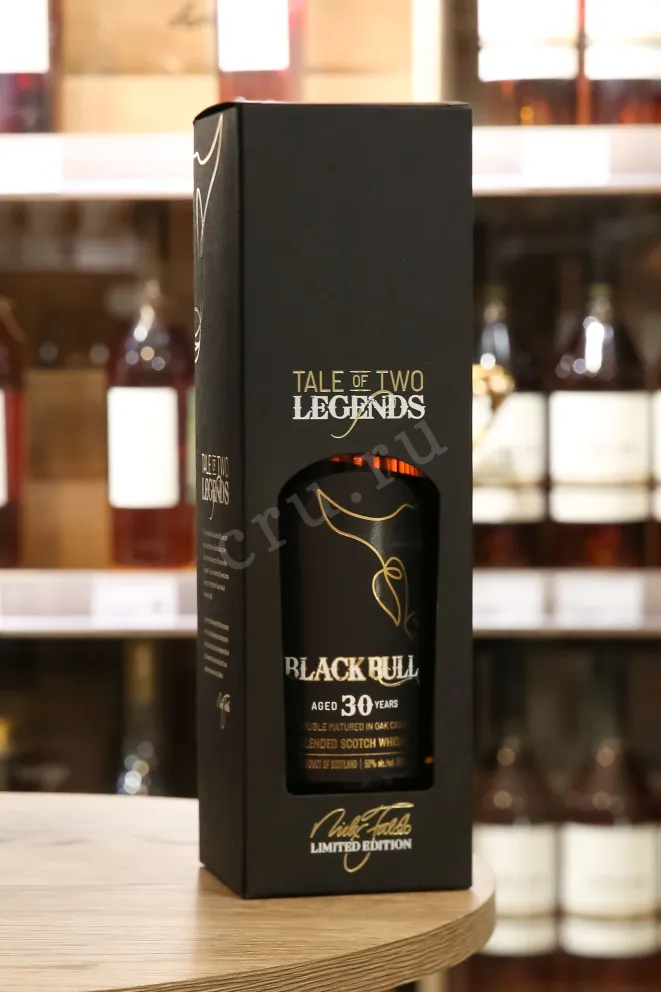 В магазине Крю Профи Black Bull Blended 30 years old with gift box 0.7 л