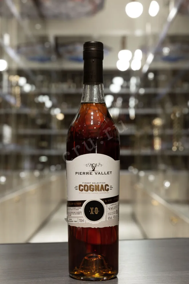 В магазине Крю Профи Pierre Vallet XO in tube 0.7 л