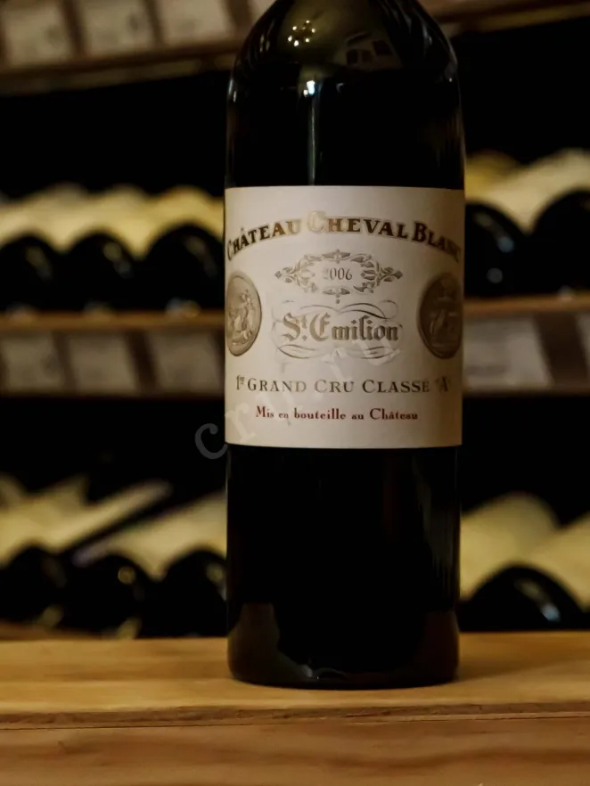 В магазине Крю Профи Chateau Cheval Blanc 1-er Grand Cru Classe St-Emilion 2006 0.75 л
