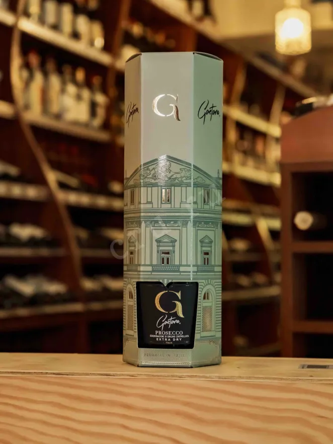 В магазине Крю Профи Gaetano Prosecco Extra Dry DOC in gift box 2024 0.75 л