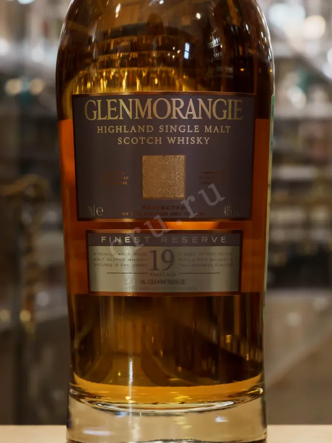 В магазине Крю Профи Glenmorangie 19 Years Old Finest Reserve in gift box 0.7 л