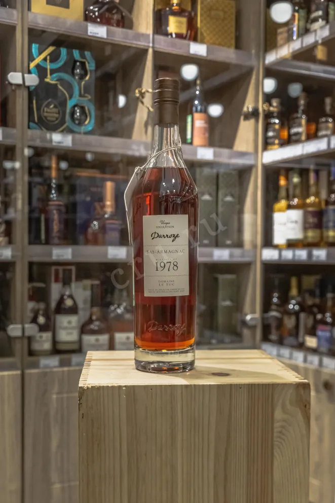 В магазине Крю Профи Darroze wooden box 1978 0.7 л