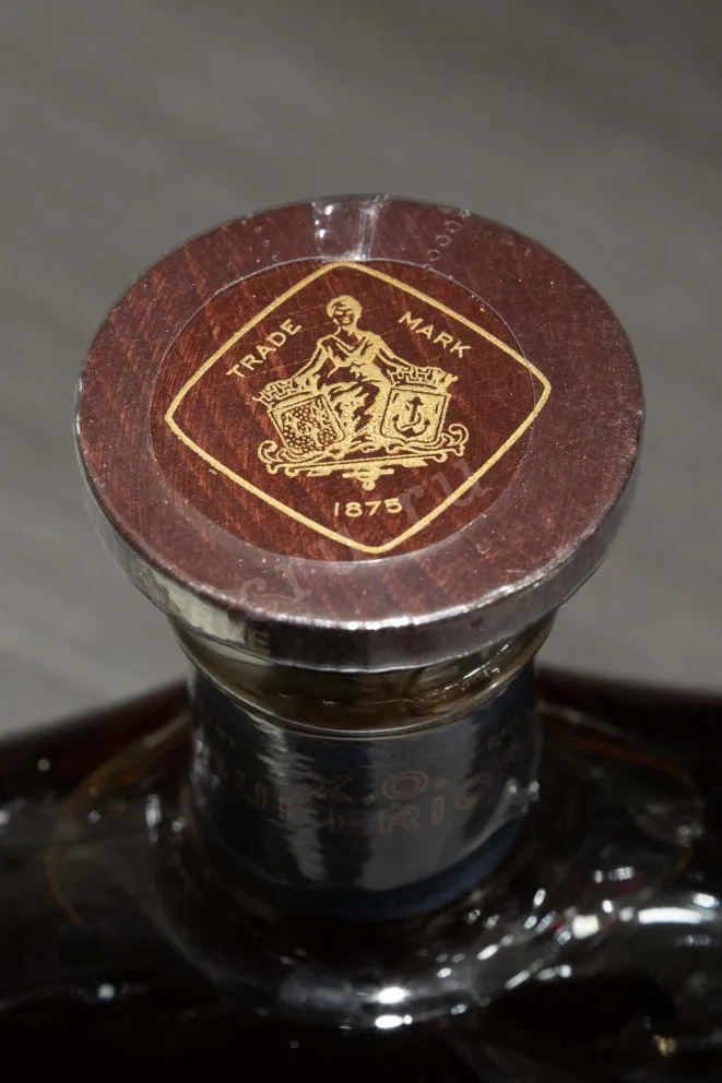 Пробка Braastad XO Superior in gift box 0.7 л