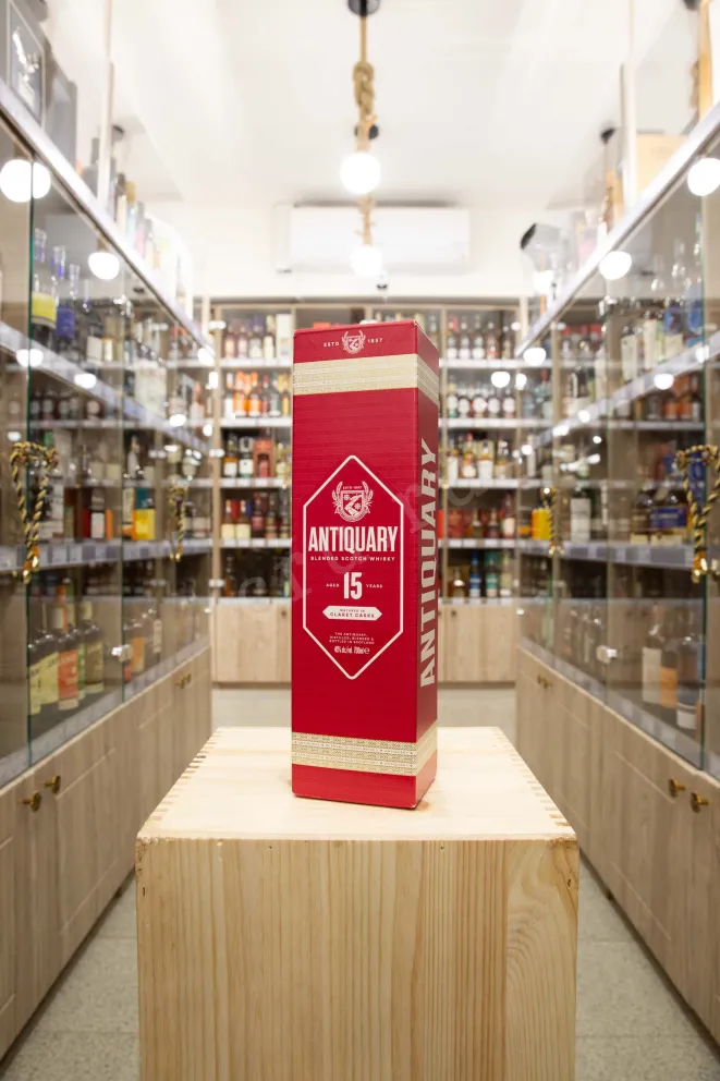 В магазине Крю Профи Antiquary 15 years in gift box 0.7 л
