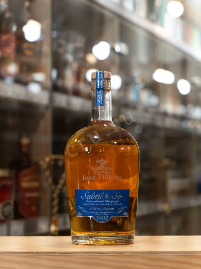 В магазине Крю Профи Jean Fillioux Subtil & So VSOP Grande Champagne Premier Cru gift tube 0.7 л