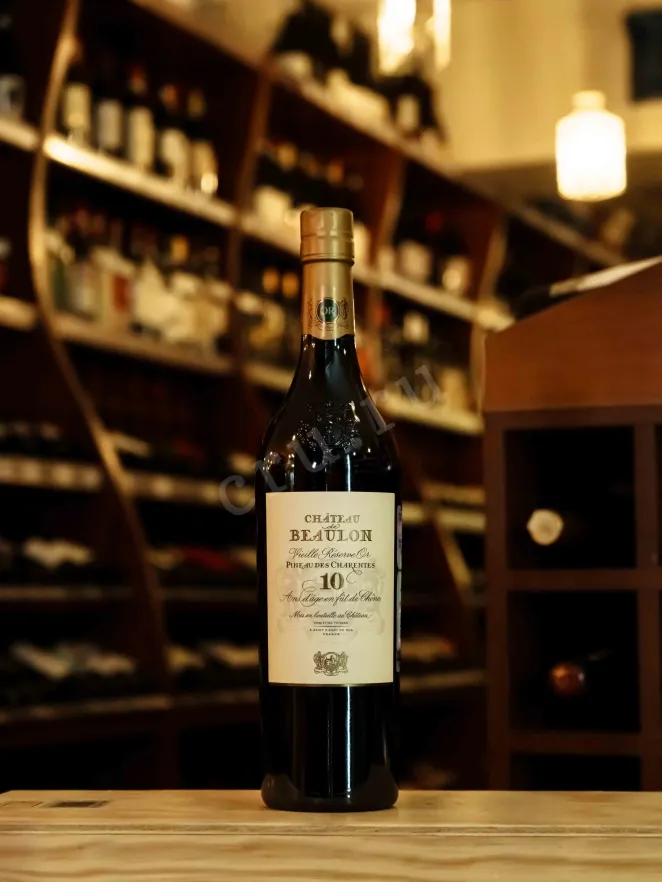 В магазине Крю Профи Chateau de Beaulon Pineau des Charantes Vieille Reserve 10 Ans 0.75 л