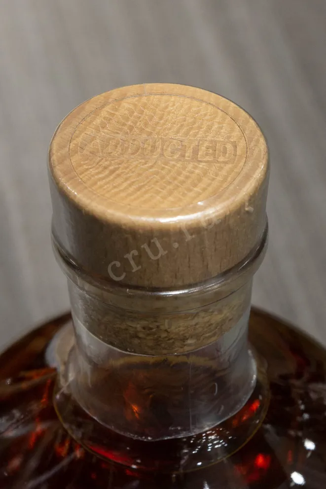 Пробка Abducted Malt gift box 0.7 л