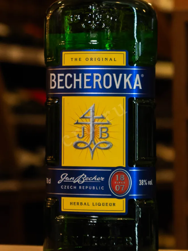 В магазине Крю Профи Becherovka 0.7 л