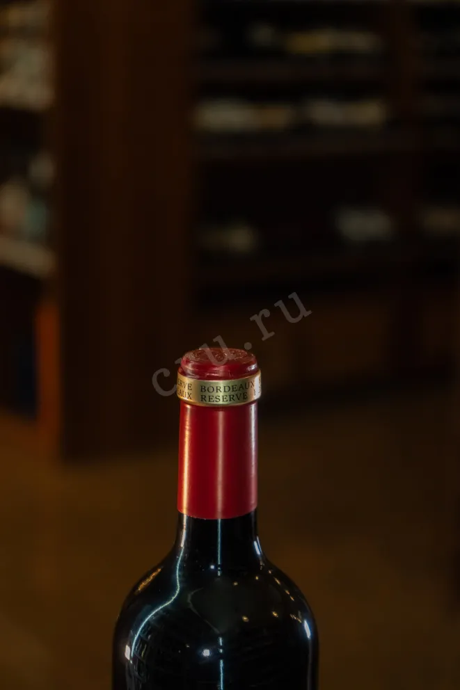 В магазине Крю Профи Chateau Latapie Reserve Bordeaux AOC 2022 0.75 л
