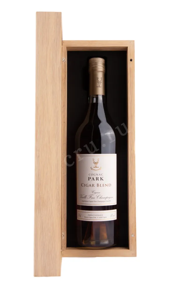 Коньяк Park Cigar Blend  0.7 л