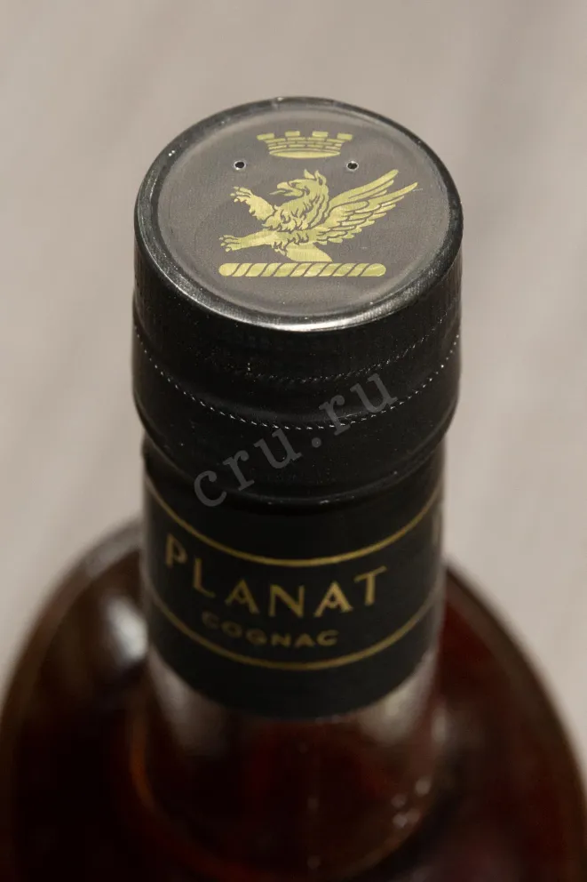 Пробка Planat VSOP Prestige in gift box 0.7 л