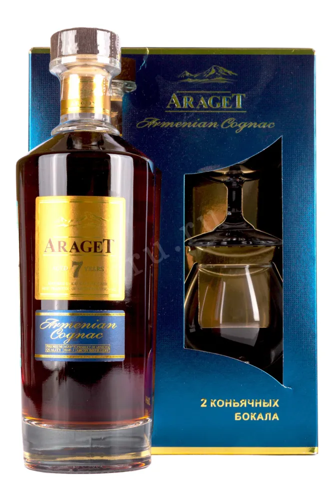 Коньяк Арагет 7 лет в подарочной упаковке + 2 бокала  0.5 л