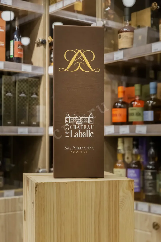 В магазине Крю Профи Laballe 1991 0.7 л