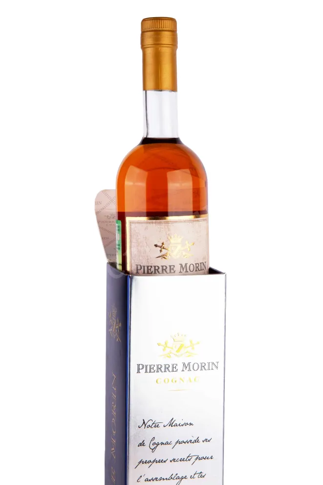В подарочной коробке Pierre Morin Napoleon in gift box 0.7 л