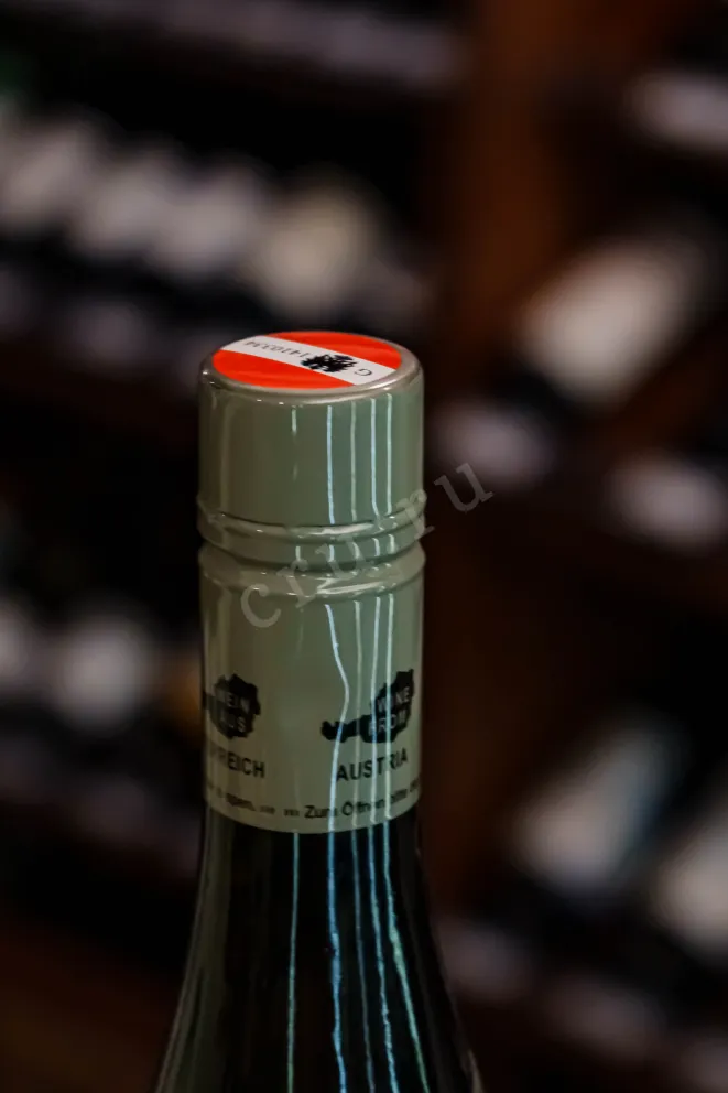 Пробка Weingut R&A Pfaffl Austrian Banana 2024 0.75 л