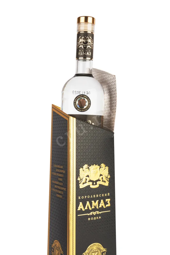 В подарочной коробке King Almaz in gift box 0.7 л