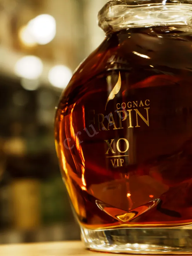 В магазине Крю Профи Frapin VIP XO 0.7 л