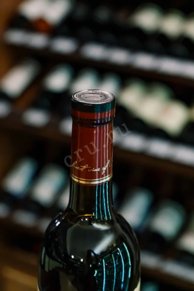 Пробка Armenian Areni Reserve Red Dry 2021 0.75 л