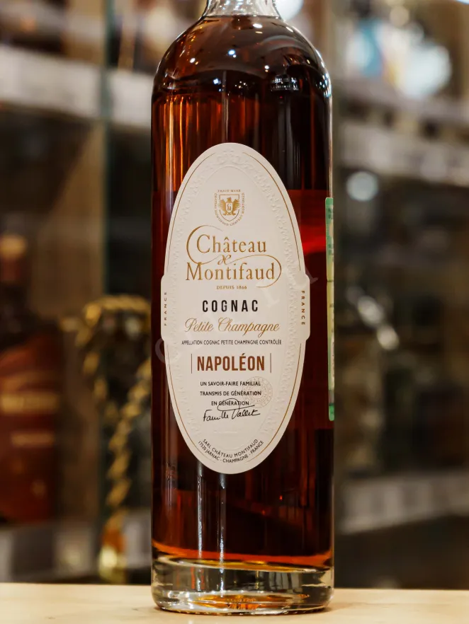 В магазине Крю Профи Chateau de Montifaud Napoleon in tube 0.7 л
