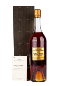 Коньяк Pierre de Segonzac Ancestrale with wooden box  0.7 л