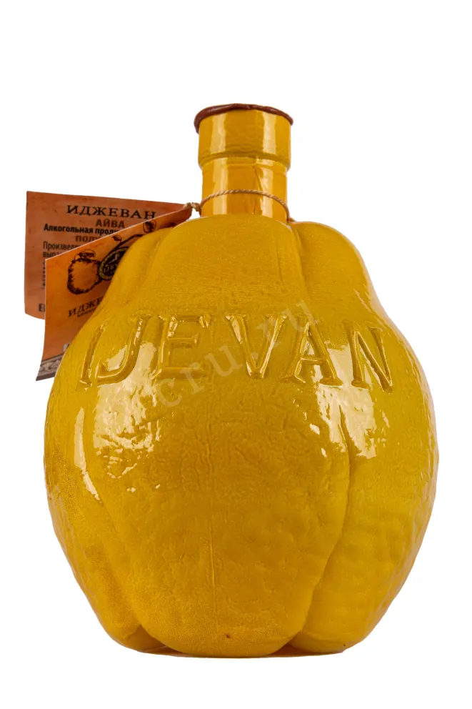 Бутылка Ijevan Quince gift box 0.75 л