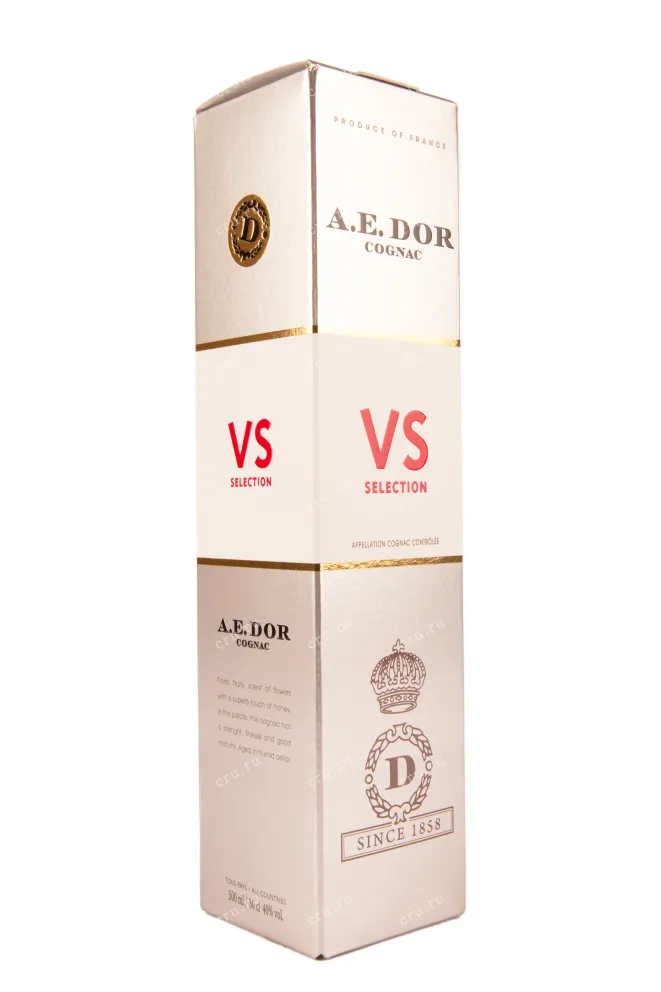 Коньяк A.E. Dor VS gift box  0.5 л