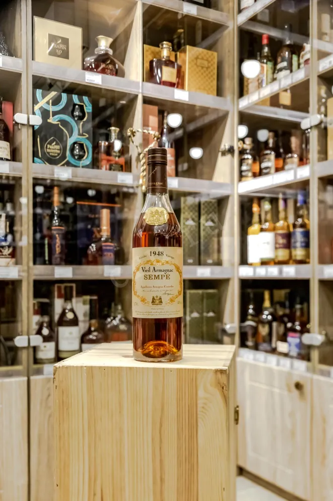 В магазине Крю Профи Sempe 1948 0.5 л