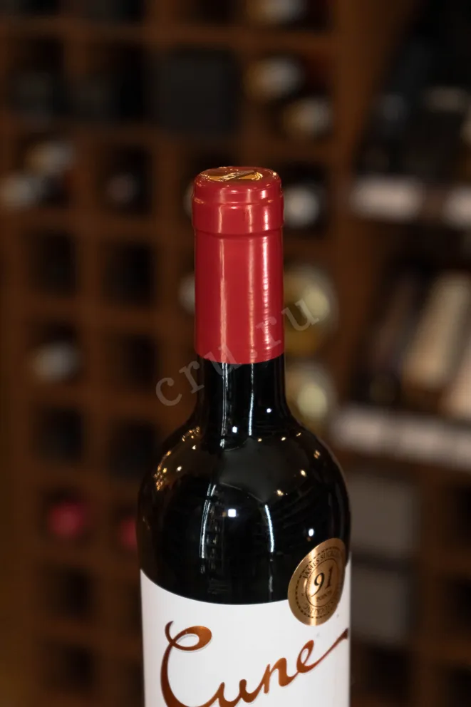 Пробка Cune Crianza 2021 0.75 л