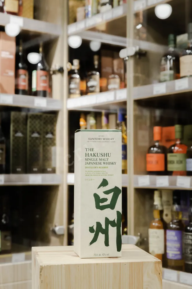 В магазине Крю Профи Suntory Hakushu 0.7 л