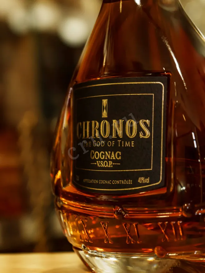 В магазине Крю Профи Chronos XO gift set of 2 bottles in wooden box 0.35 л