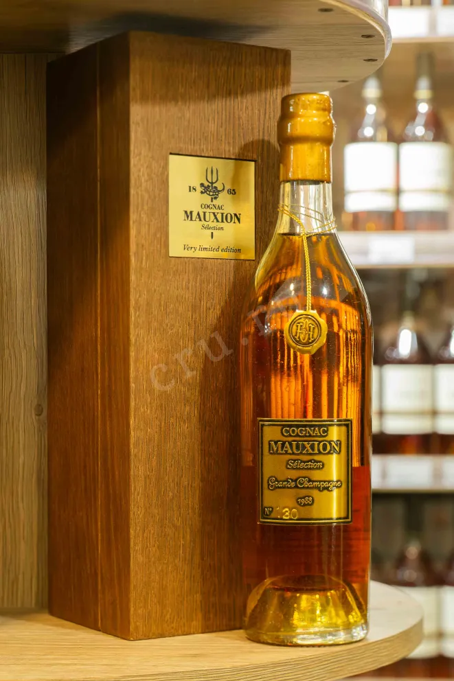 В магазине Крю Профи Mauxion Selection Grand Champagne 1988 0.7 л