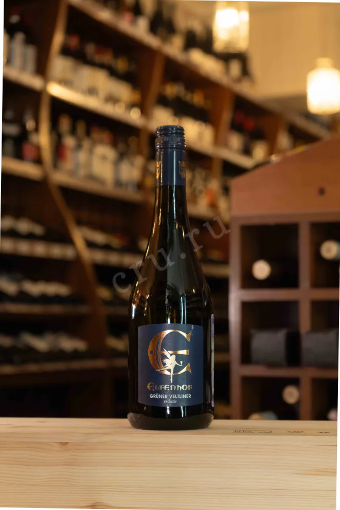 В магазине Крю Профи Elfenhof Gruner Veltliner Exclusiv 2023 0.75 л