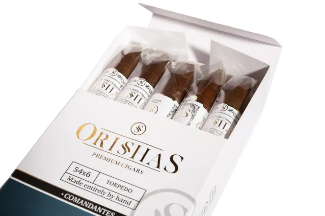 Коробка с сигарами Orishas Comandantes Torpedo 54*6