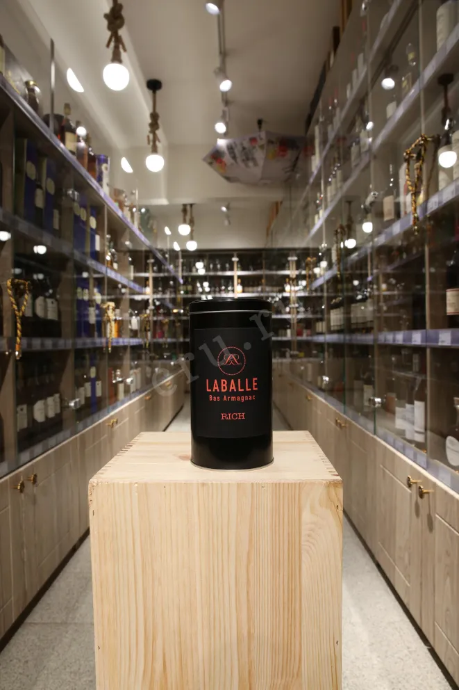 В магазине Крю Профи Laballe 12 Rich in tube 0.5 л