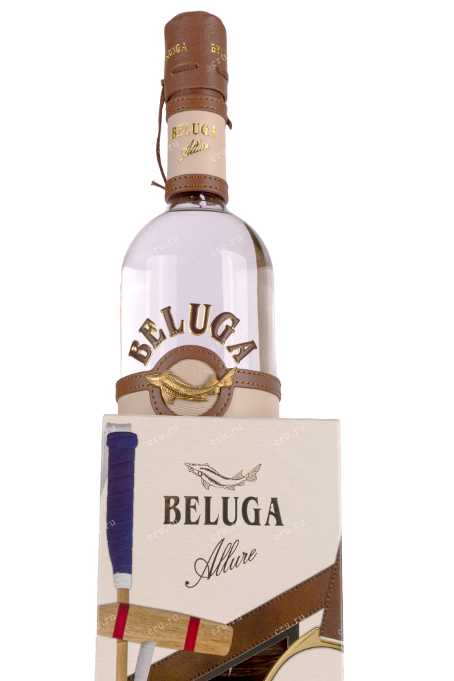 В подарочной коробке Beluga Allure gift box 0.75 л