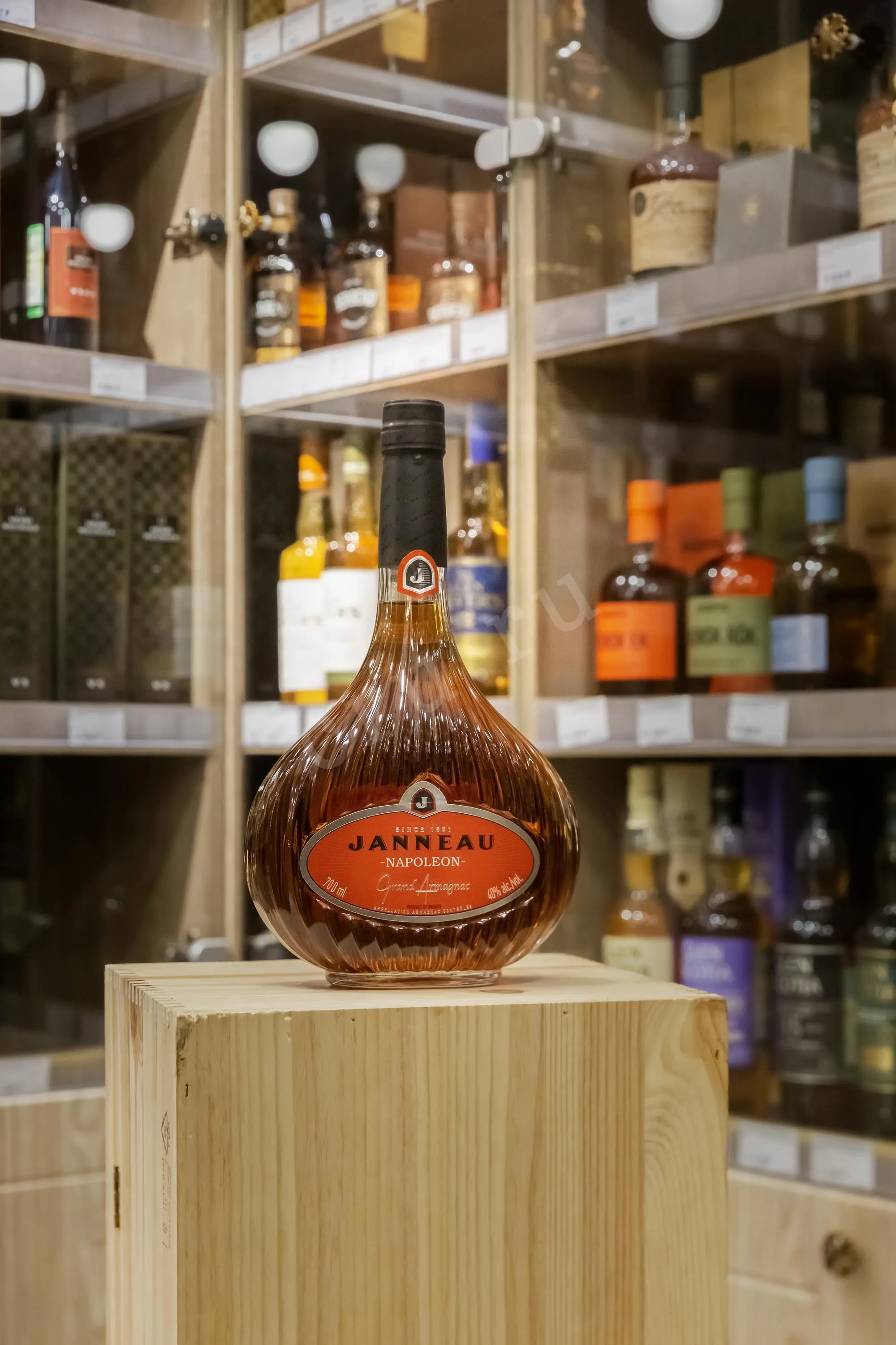 Janneau Napoleon 0.7 л купить - Арманьяк Жанно Наполеон цена в
