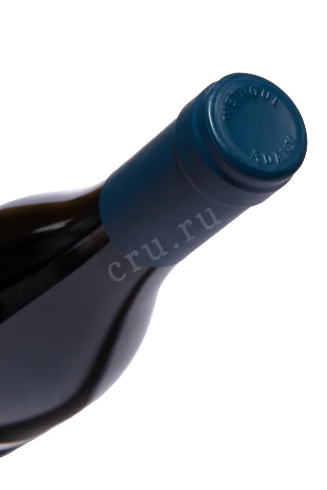 Пробка Adank Flascher Pinot Noir Alte Reben AOC Graubunden 2023 0.75 л