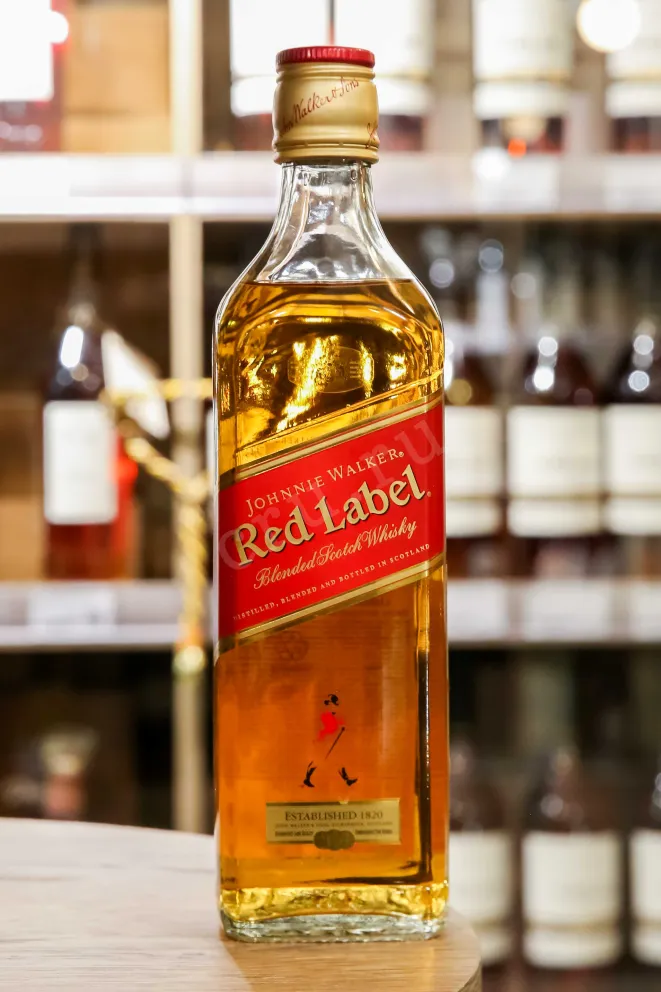 В магазине Крю Профи Johnnie Walker Red Label 0.5 л