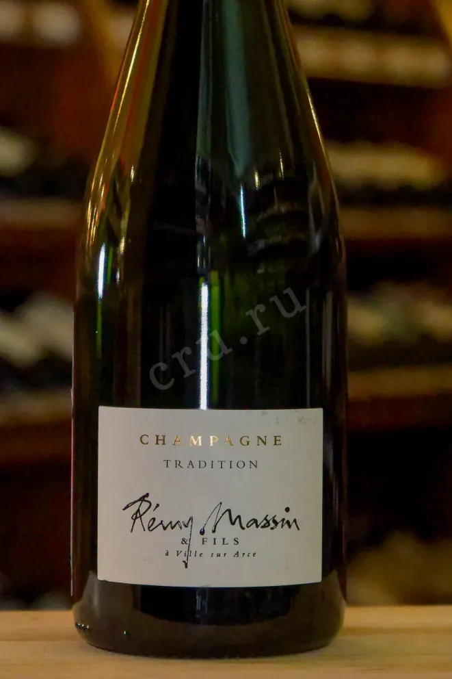 В магазине Крю Профи Remy Massin Tradition Brut 0.75 л