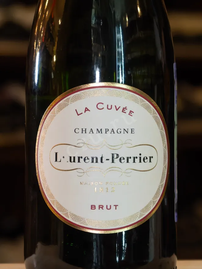 В магазине Крю Профи Laurent-Perrier La Cuvee in gift box 2021 0.75 л