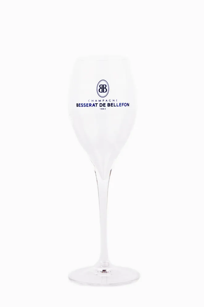 Подарочная коробка игристого вина Besserat de Bellefon in box with 2 glasses 0.75 л