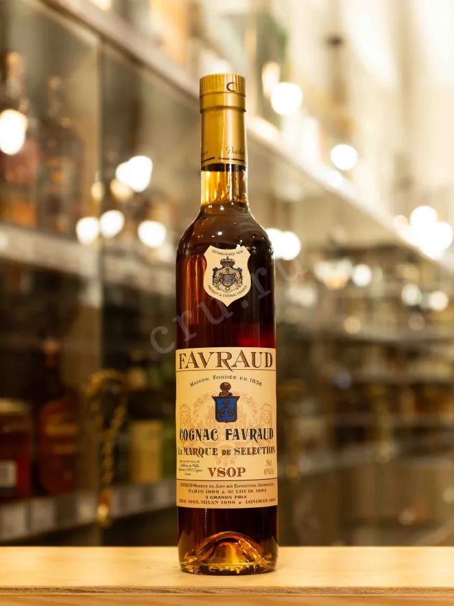 В магазине Крю Профи Favraud VSOP 0.5 л